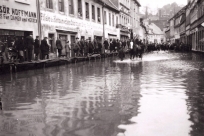 1954 - Laufsteg in der Badergasse