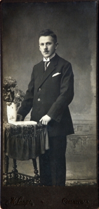 Studiofoto M.Lange ca. 1920